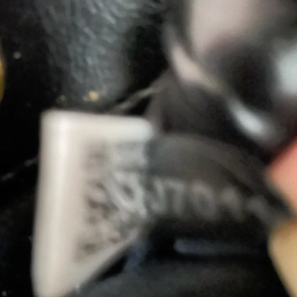 CHANEL Black Quilted Leather Shoulder Tote with Gold Chain - Picture 3 of 3